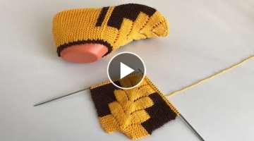 Knitting socks 